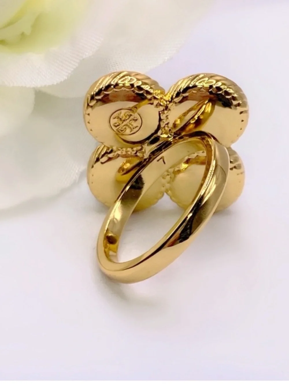 Tory Burch • Clover Flower Pearl Ring NEW $128